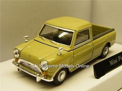   MINI PICK UP VAN 1/43RD SCALE MODEL GREEN BOXED MINT CLASSIC *  