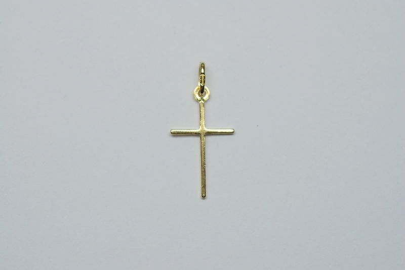 10K Italian Gold Cross Pendant 0.047 grams 21 X 2 MM  