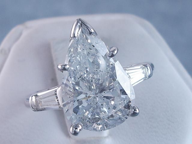 pear shape diamond ring 4 60 carats total weight center