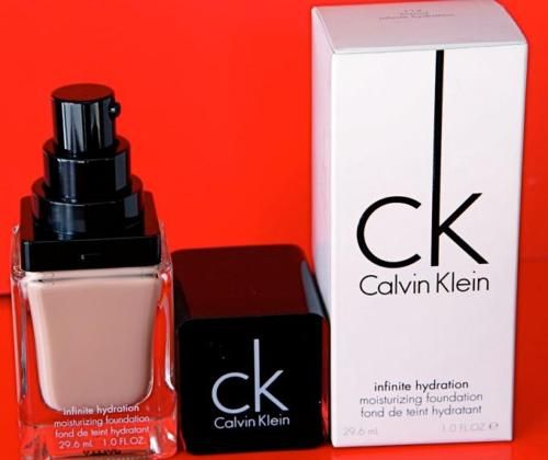 ck infinite Hydration Moisturize Foundation 114 Biscuit  