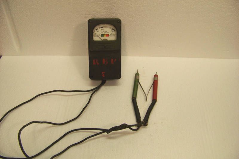 Vintage Triplett Model 606 Voltage Tester   Bakelite  