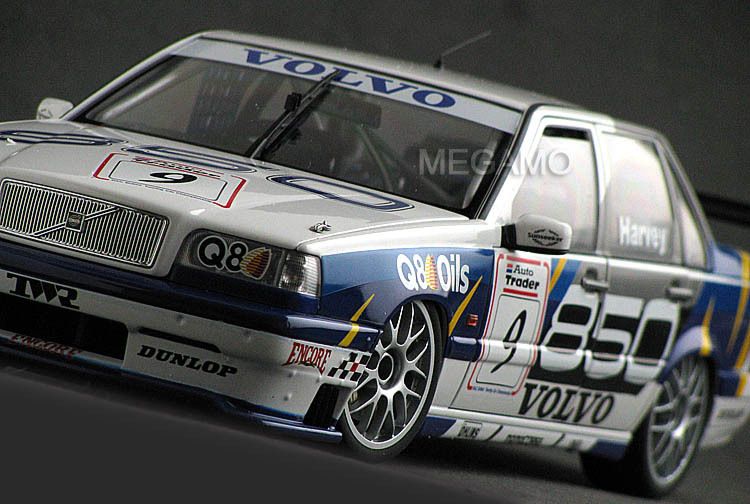 18 AutoArt Volvo 850 Sedan BTCC 1995 T. Harvey #9  