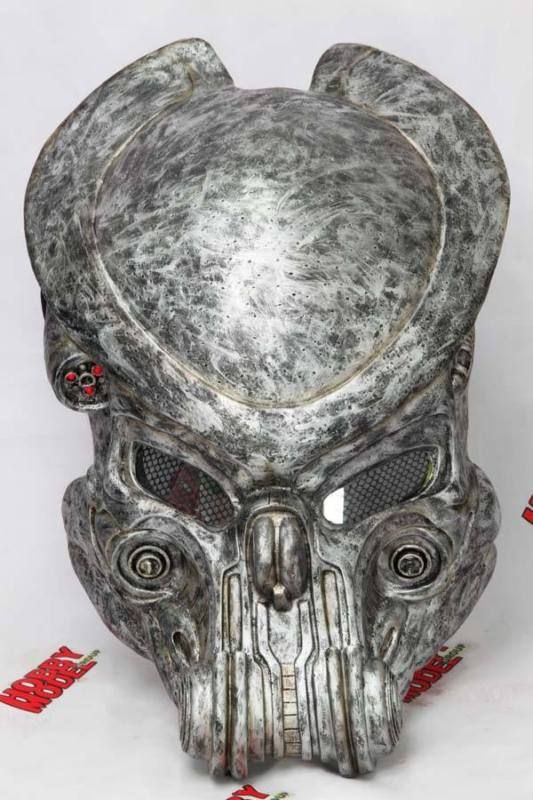 PREDATOR CELTIC MASK AVP PAINTED FIGURE RESIN MODEL  