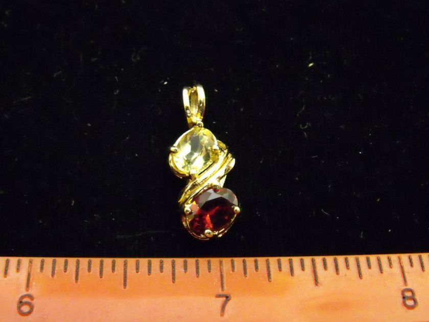 ESTATE VINTAGE GOLD / STERLING NEW OLD STOCK PENDANT  