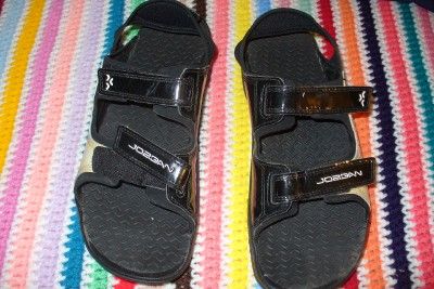 JORDAN BLACK AND WHITE SANDALS. SIZE 42.5 / WOMENS US 9 / UK 8. PRE 