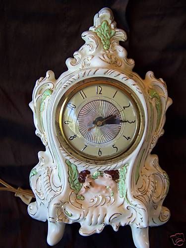 LANSHIRE SELF STARTING MANTLE CLOCK  