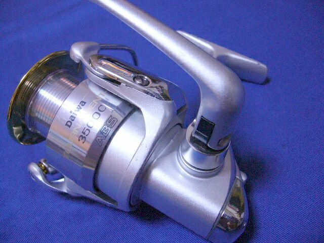 DAIWA TOURNAMENT X 3500C AIRMETAL & AirBail High performance Spinning 