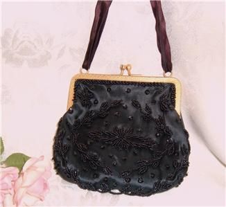 DELICATE BLACK SATINY BEADED & SEQUINE VINTAGE EVENING BAG PURSE 