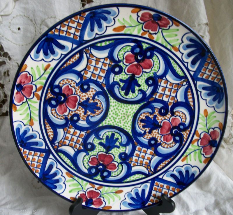 Hand Painted Signed marked Pintado A Mano Pottery Plate  