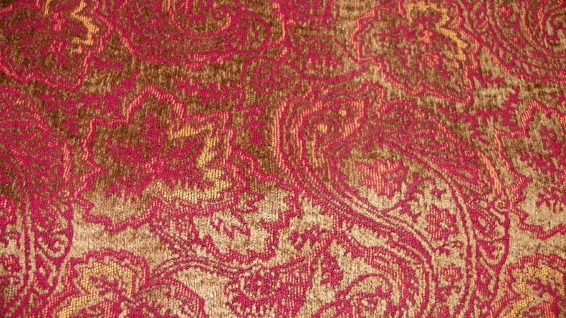 Red Gold Paisley Print Fabric Upholstery Fabric Remnant F376  