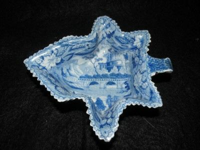 ANTIQUE STAFFORDSHIRE SPODE LUCANO PICKLE LEAF DISH  