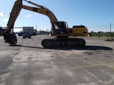 1996 Kobelco SK400IV Excavator w/ Bucket  