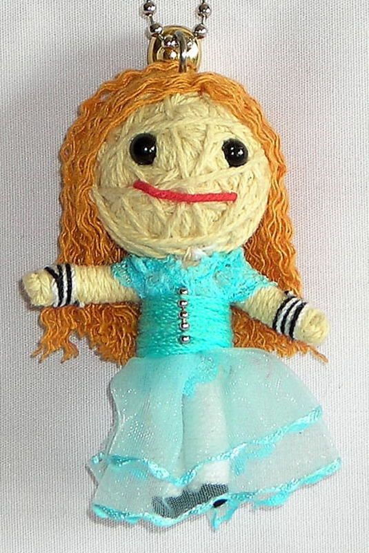 STRING DOLLS; ALICE IN WONDERLAND  