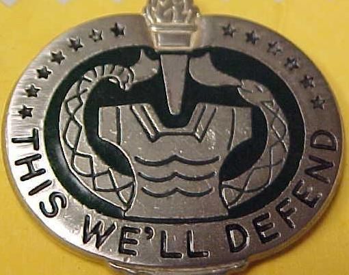 Army Motto This Well Defend Pin Back  9204C  