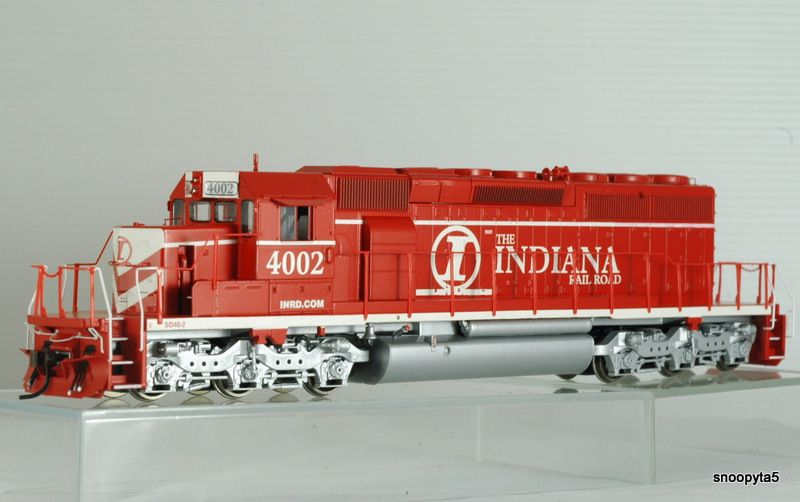 Athearn HO 95232 SD40 2 w/88 Nose, Indiana Railroad #4002  