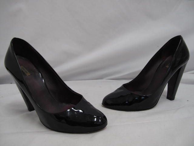 Miu Miu Black Patent Leather Thick Heel Pumps 37  