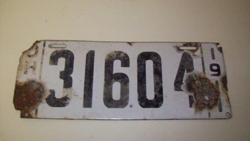 1911 OHIO PORCELAIN LICENSE PLATE RARE  