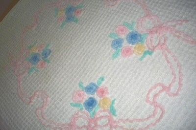   Vintage Chenille Porch Throw Floral Bouquets Pink Trim, Bedspread