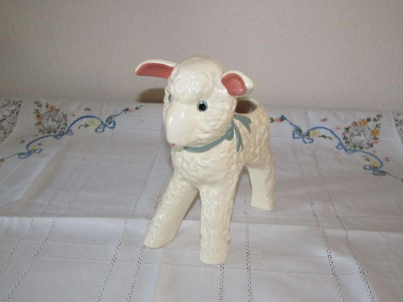 VINTAGE LAMB PLANTER SHAWNEE POTTERY #965 ~ 8 1/2 TALL  