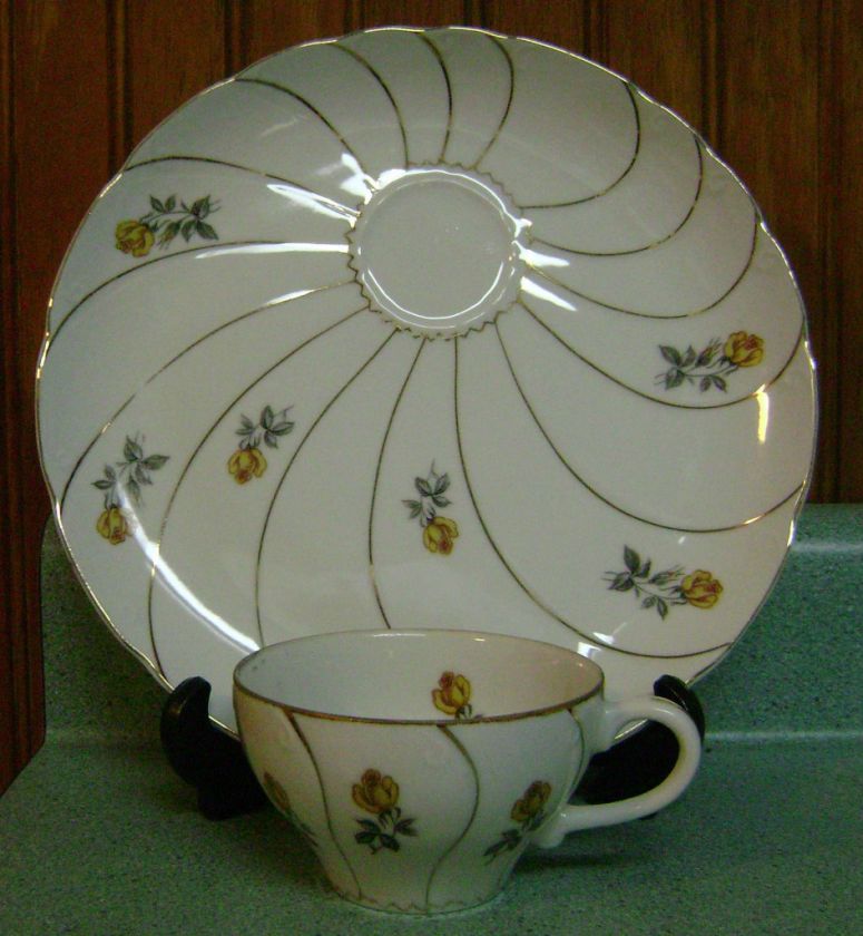 Yamaka Snack Set   Pattern YAM13   Yellow Roses  