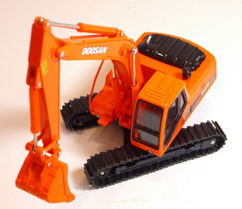 Doosan Excavator Die Cast Model Solar 225LCV 140  