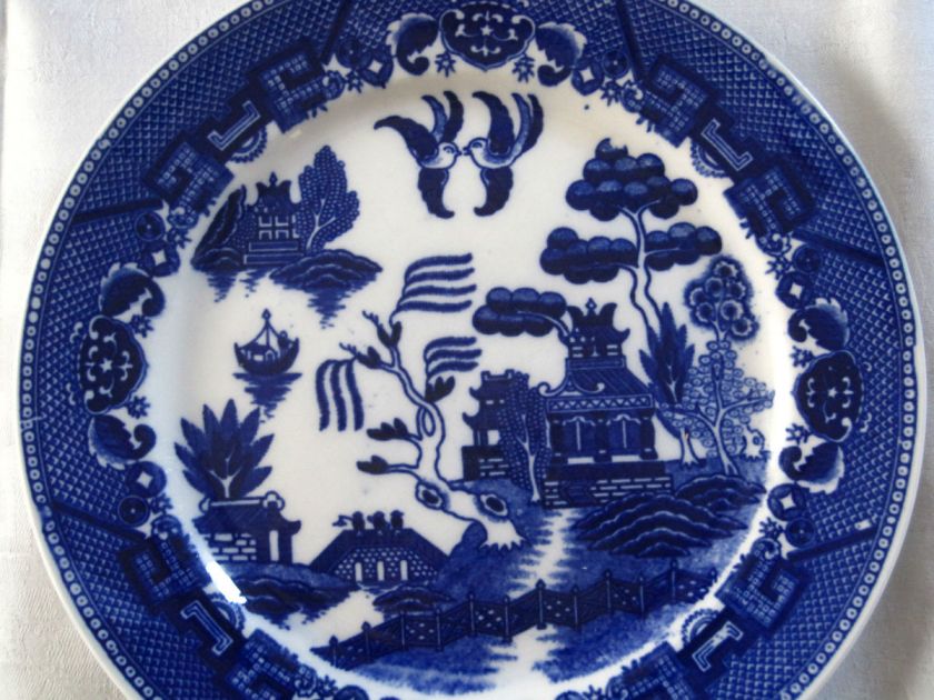 Vintage BLUE WILLOW 9 Transferware Plate JAPAN Flow Blue Deep Color 