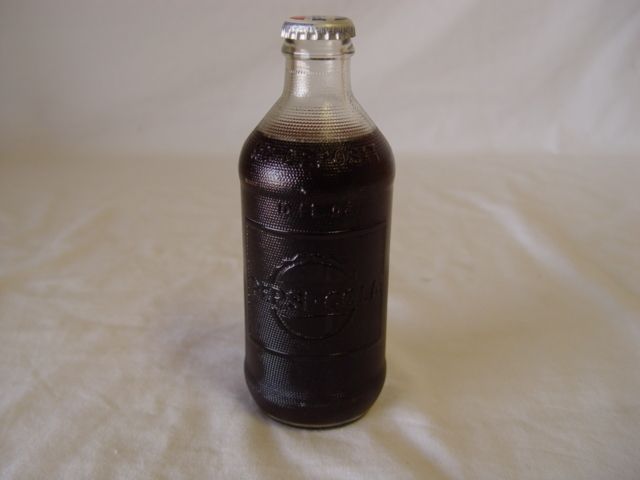 1960s Full 10oz Pepsi No Deposit Bottle Great shape  