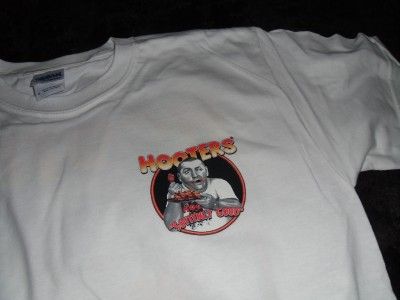   with TAGS   HOOTERS t shirt CURLY Three Stooges SOITENLY GOOD sz M