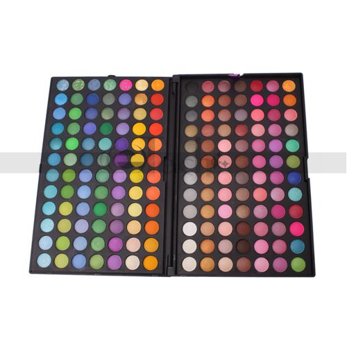 168 Color Makeup Eyeshadow Palette + 7 Makeup Brushes  