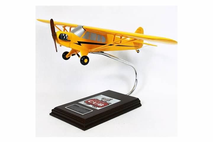 PIPER J 3 CUB DESKTOP MODEL AIRCRAFT PERFECT GIFT FOR ALL DISPLAY ITEM 