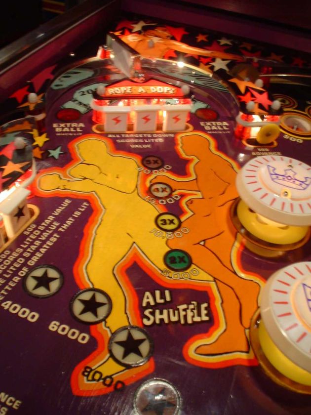 Stern ♔ ♔ ♔ ALI ♔ ♔ ♔ Pinball Machine NICE  