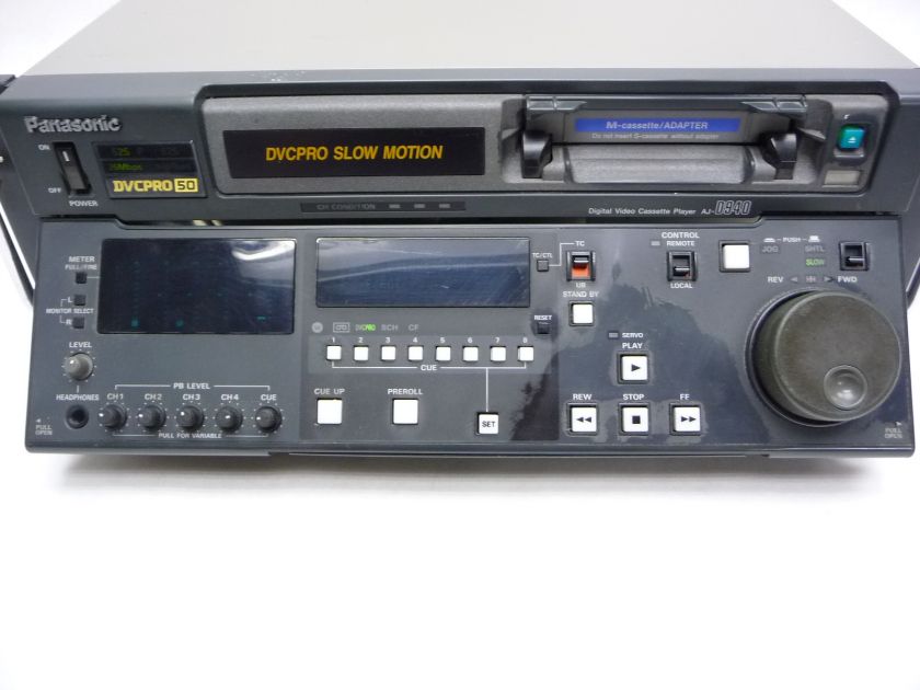 PANASONIC AJ D940 DVCPRO 50 DIGITAL VIDEO M CASSETTE STUDIO PLAYER 