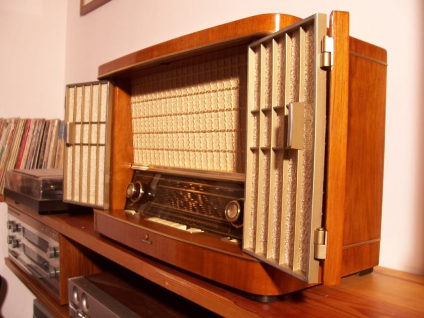 ANTICA_RADIO SIEMENS H42 SCHATULLE Tube Radio 1954 Röhrenradio 